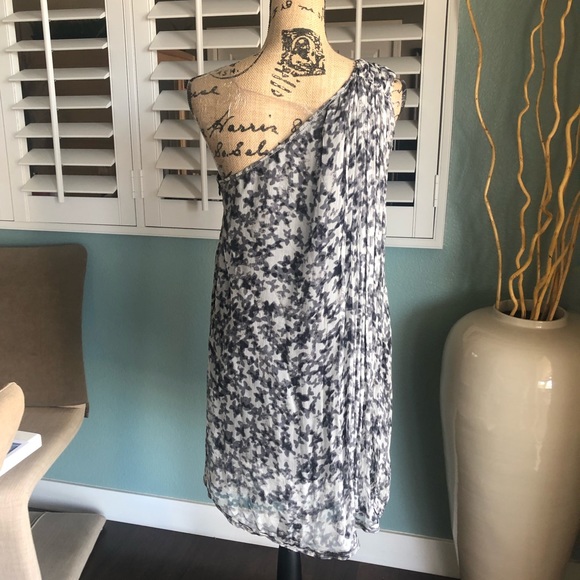 Leon Max Printed One Shoulder Ruffle Dress Silk - Picture 3 of 12